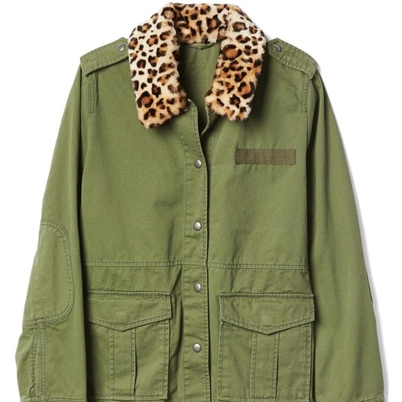 GAP leopard collar jacket 🐆 - Picture 2 of 6